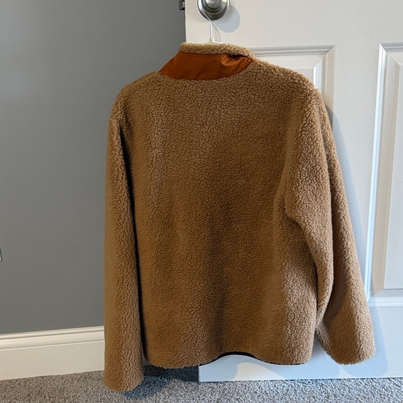 Tory Burch Tan Teddy Jacket with Black Pocket - Picture 2 of 5